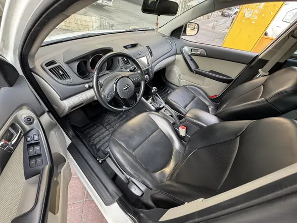 کیا، سراتو (مونتاژ)