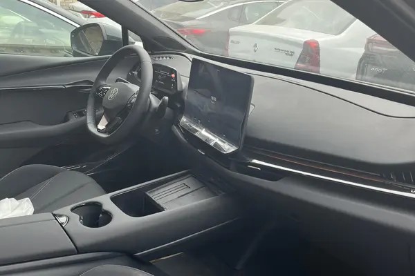 فولکس، آی دی یونیکس