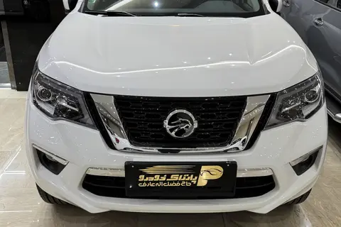 نیسان، ترا