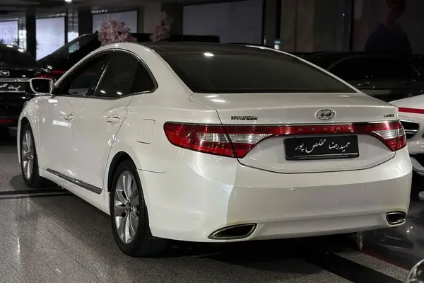 هیوندای، آزرا (گرنجور)