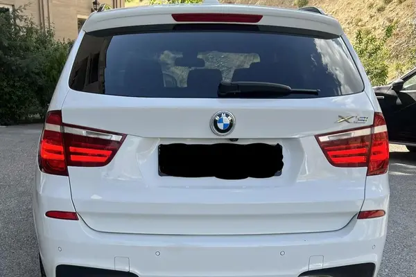ب ام و  X3