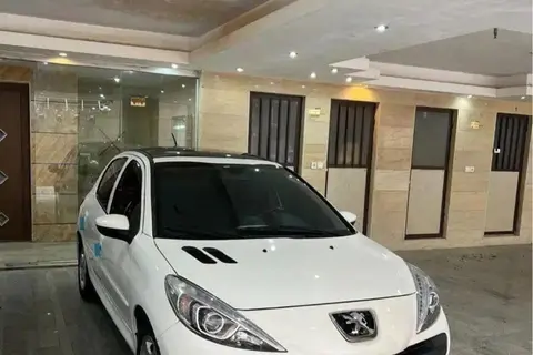 پژو، 207