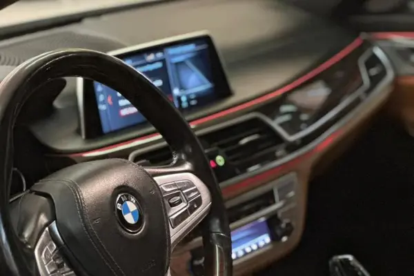 ب ام و، سری 7