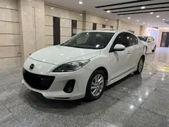 مزدا، 3 نیو صندوق دار