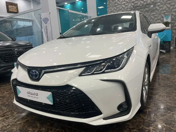 تویوتا، کرولا هیبرید