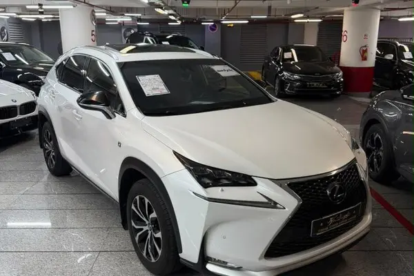 لکسوس  NX