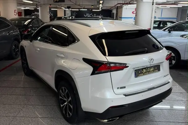 لکسوس  NX