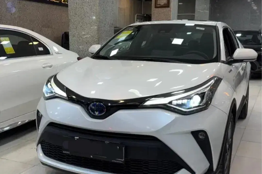 تویوتا  C-HR هیبرید