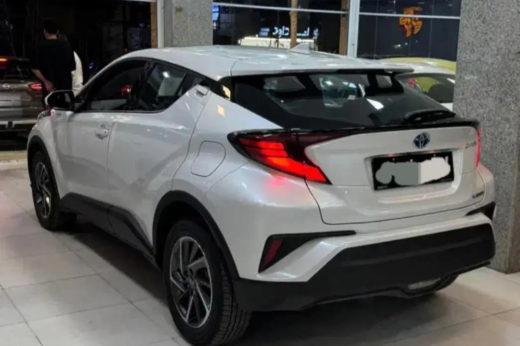 تویوتا  C-HR هیبرید