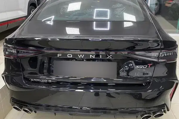 فونیکس، آریزو 8 (Z8)