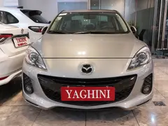 مزدا، 3 نیو صندوق دار