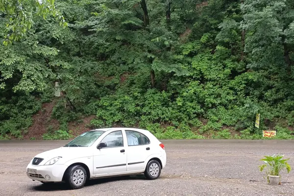 تیبا، هاچ بک