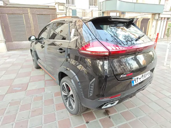 ام وی ام  X33 کراس