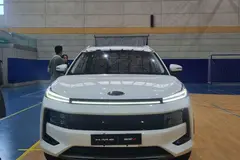 کی ام سی، SR6
