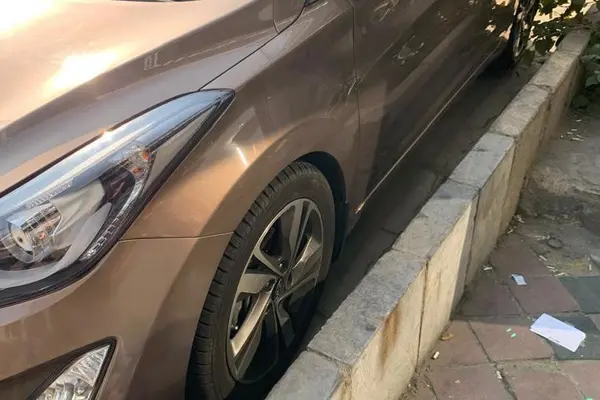 هیوندای، النترا