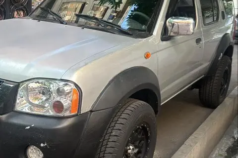 نیسان، رونیز
