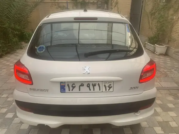 پژو  207
