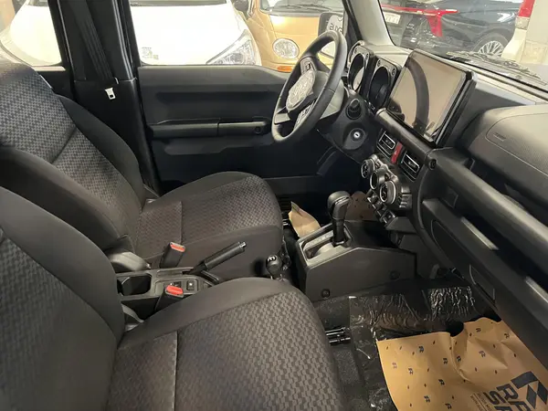 سوزوکی، جیمنی 5 در