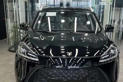 لاماری، نئو