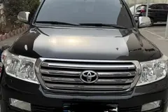 تویوتا، لندکروز چهار در