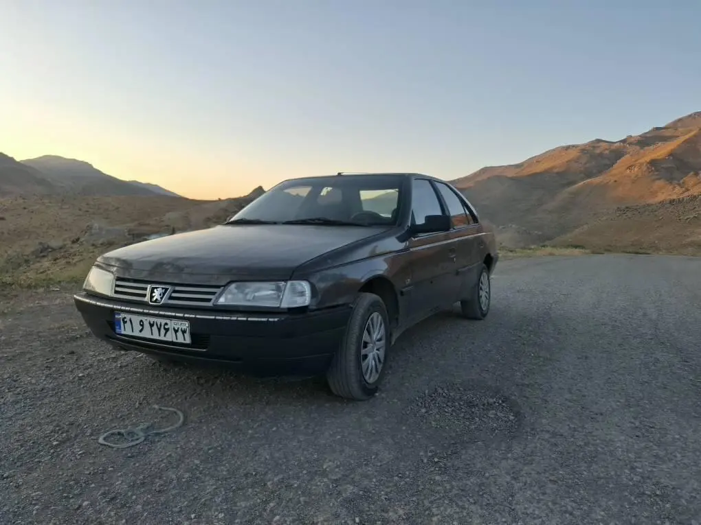 پژو،  405