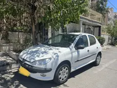 پژو، 206