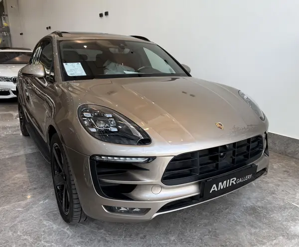 پورشه، ماکان