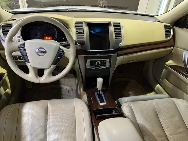 نیسان، تی ینا (مونتاژ)