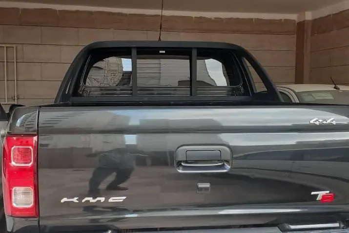 کی ام سی،  T8