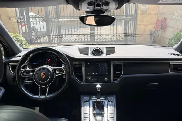 پورشه، ماکان