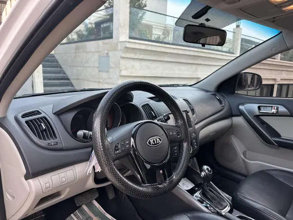 کیا، سراتو (مونتاژ)