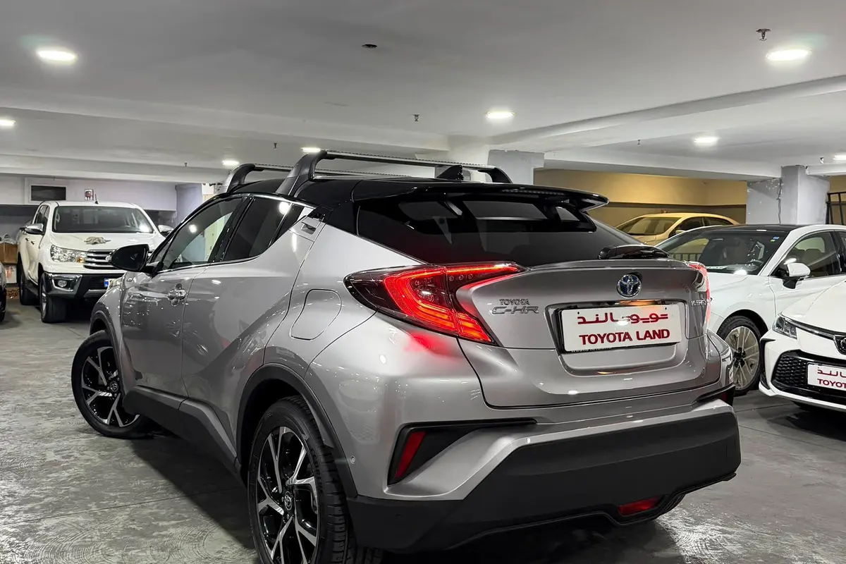 تویوتا،  C-HR هیبرید