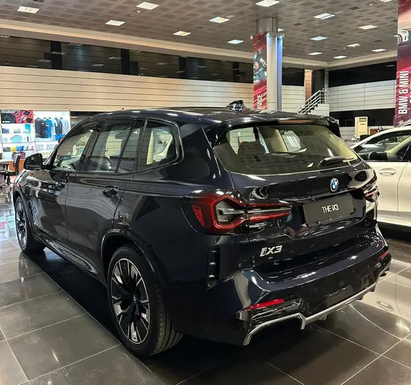 حواله ب ام و، iX3