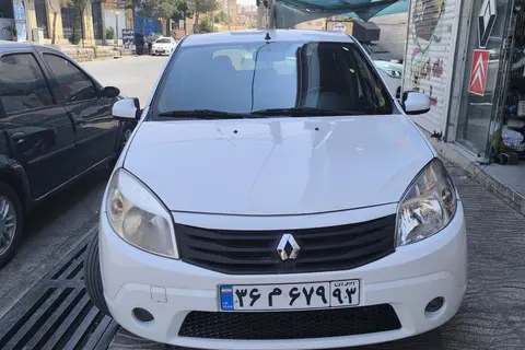 رنو، ساندرو