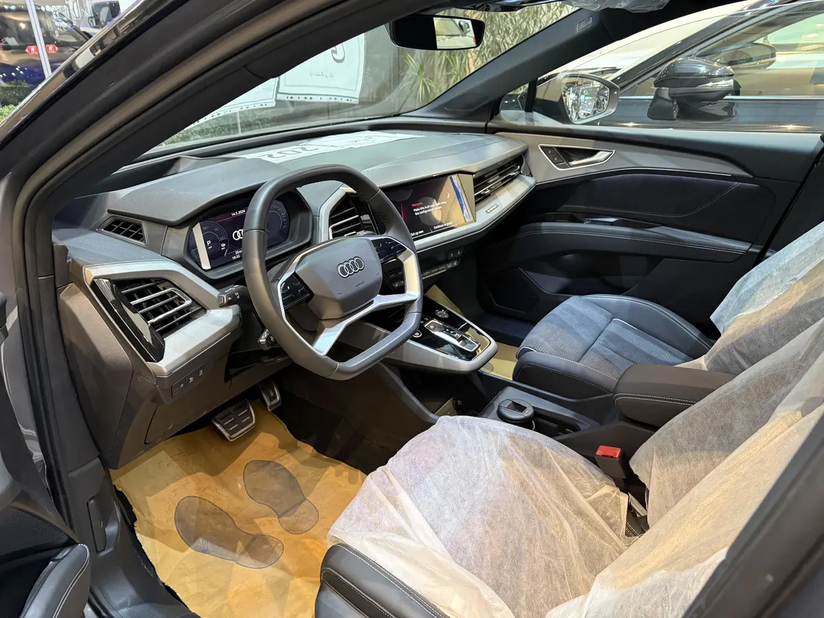 آئودی  Q5 e-tron