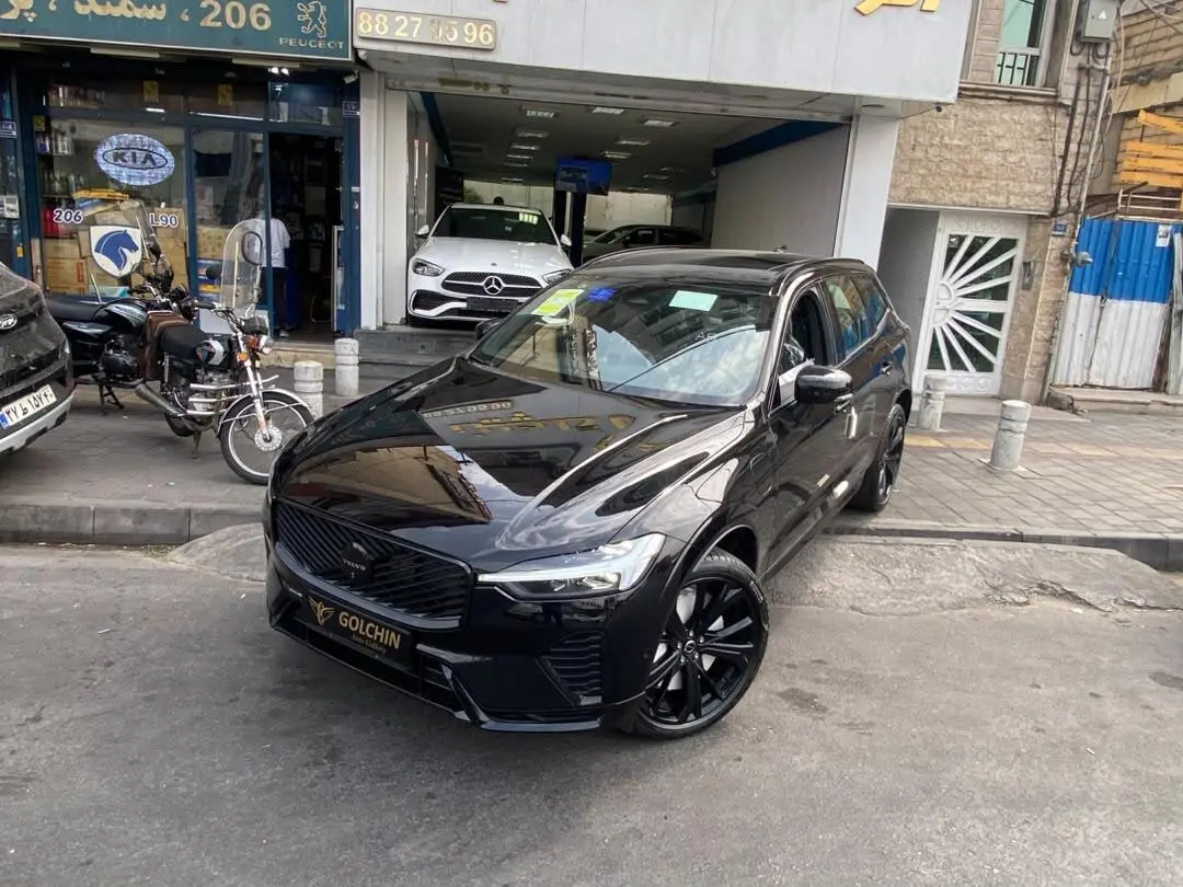ولوو،  XC60