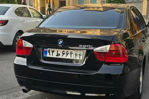 ب ام و، سری 3 سدان