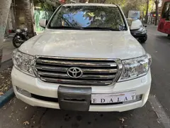 تویوتا، لندکروز چهار در