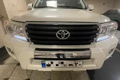تویوتا، لندکروز چهار در
