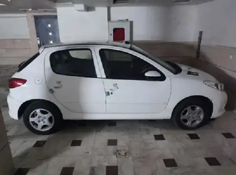 پژو، 207
