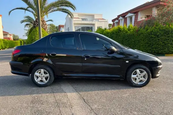 پژو  206 SD