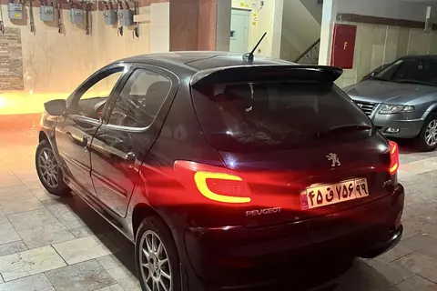 پژو، 207