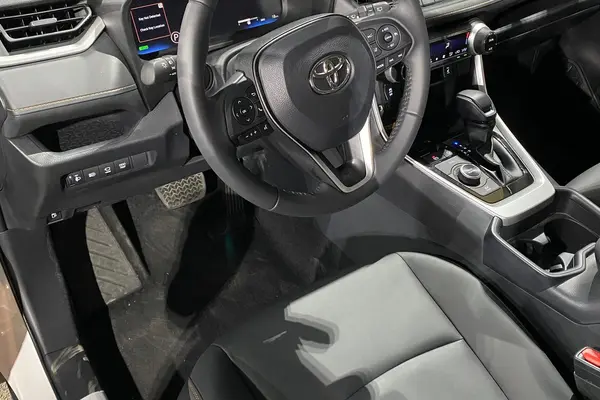 تویوتا، راوفور