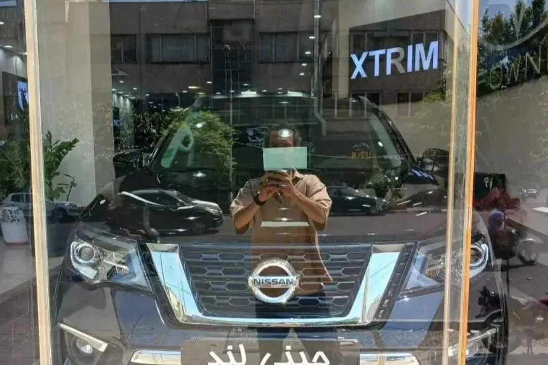 نیسان،  ترا