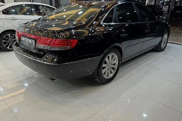 هیوندای، آزرا (گرنجور)