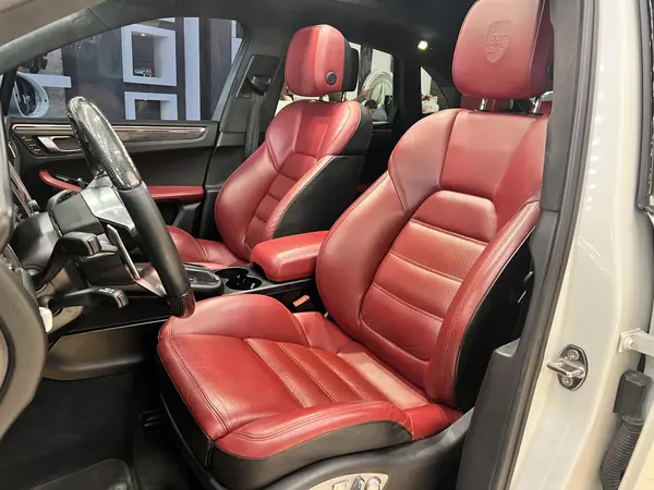 پورشه، ماکان