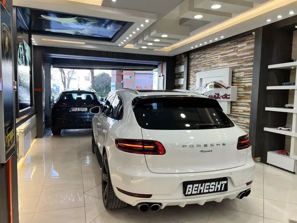 پورشه، ماکان