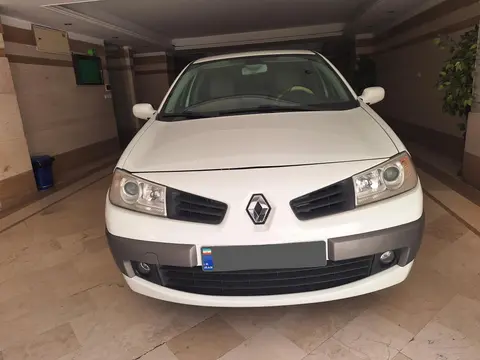 رنو، مگان (مونتاژ)