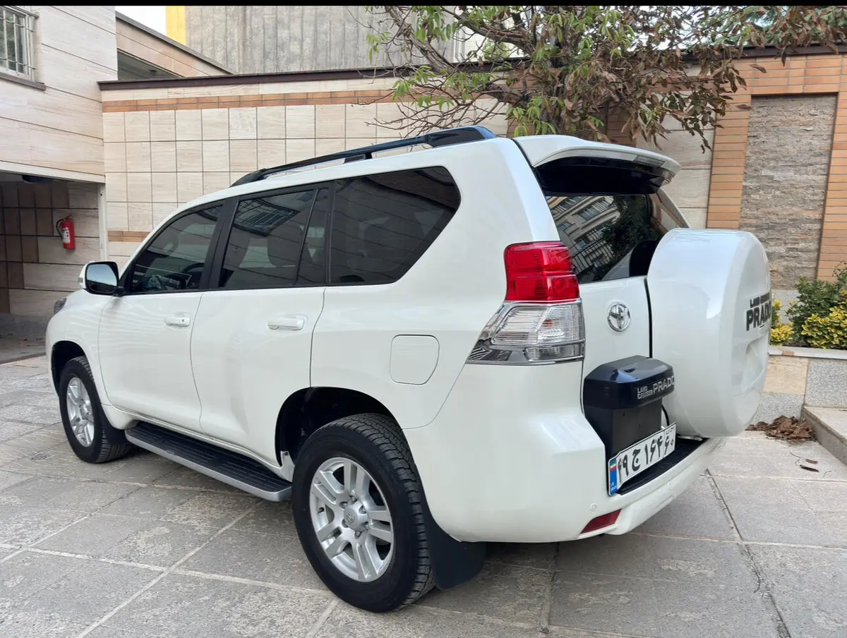 تویوتا،  پرادو  چهار در