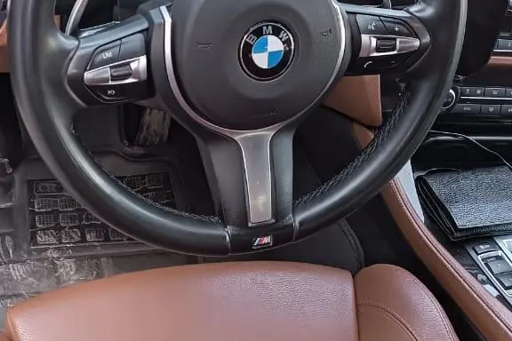 ب ام و، سری 5 سدان